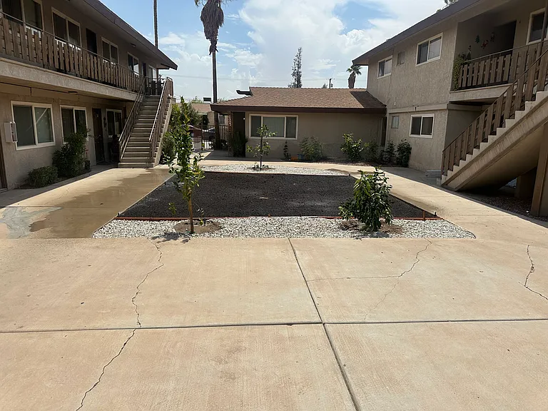 682 W Holt Ave #8 — Photo 2