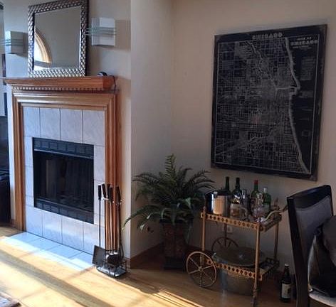 5th image of 1328 N Greenview Ave APT 1