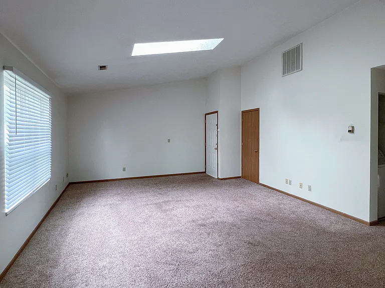 2810 Horizon Dr #3 — Photo 6