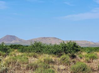 13 E Bumble Bee Ln #13, Pearce, AZ 85625