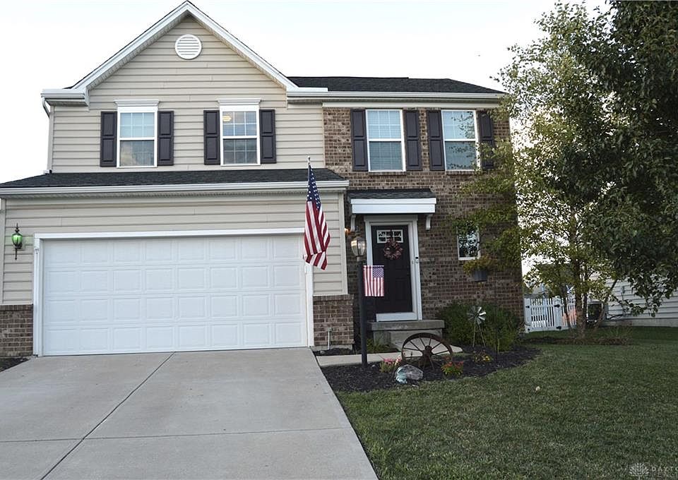 1st image of 4338 Bergamot Dr #T