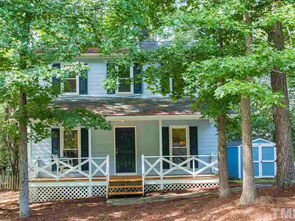 4 Little Spring Ln, Durham, NC 27707