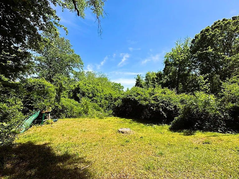 1900 Meadow Ln — Photo 9