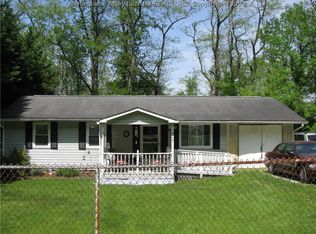 3328 Campbell Ln, Saint Albans, WV 25177