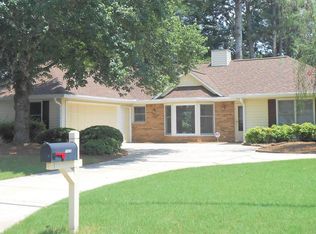 1456 Maple Ridge Dr, Suwanee, GA 30024