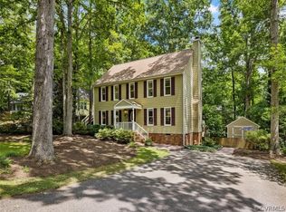 5807 Mill Spring Rd, Midlothian, VA 23112