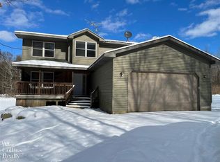 5268 Knoll Rd, Capac, MI 48014