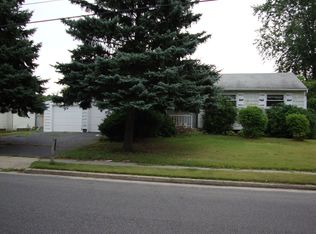 111 Ronkonkoma Blvd, Centereach, NY 11720