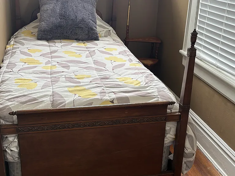 Bedroom2