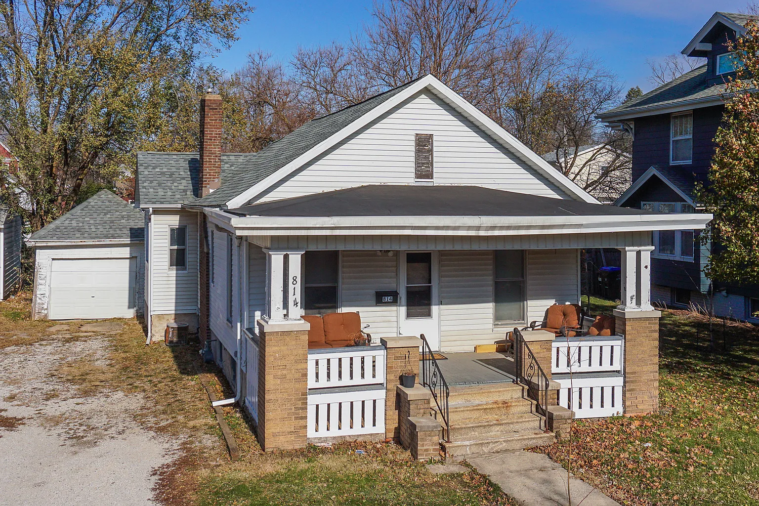 814 E Monroe St photo 1