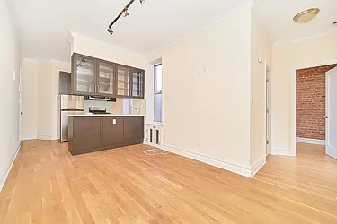 Rented by Living New York