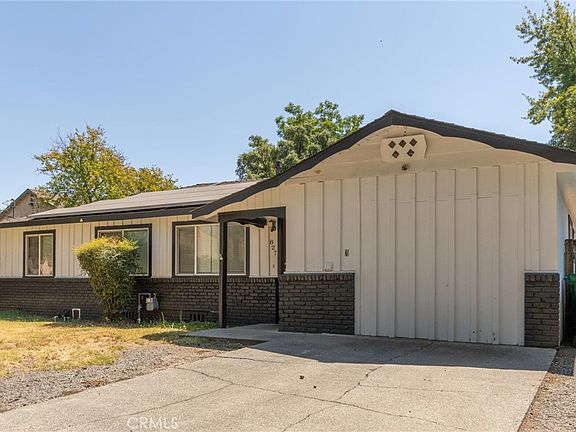 3rd image of 827 W 2nd Ave