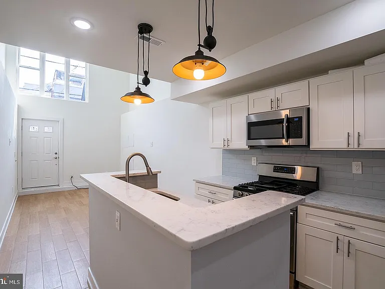 1220 N Lecount St #A — Photo 10