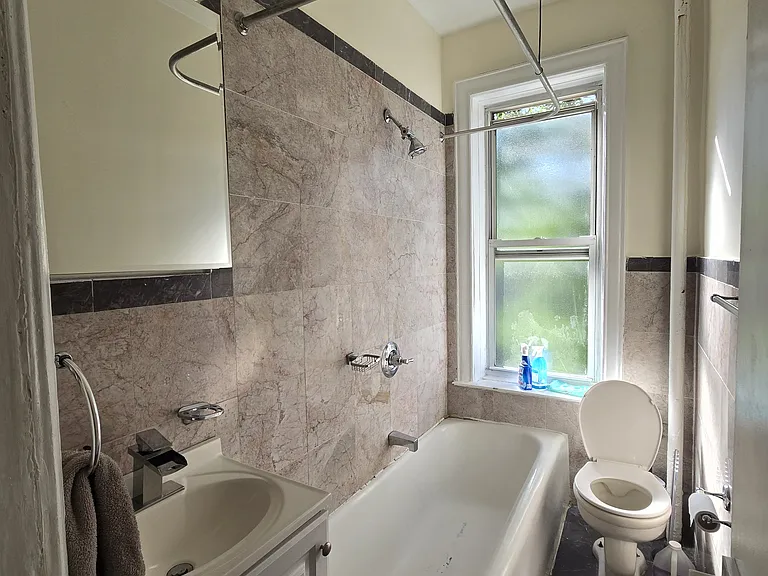 506 Fairview Ave #A4 — Photo 6