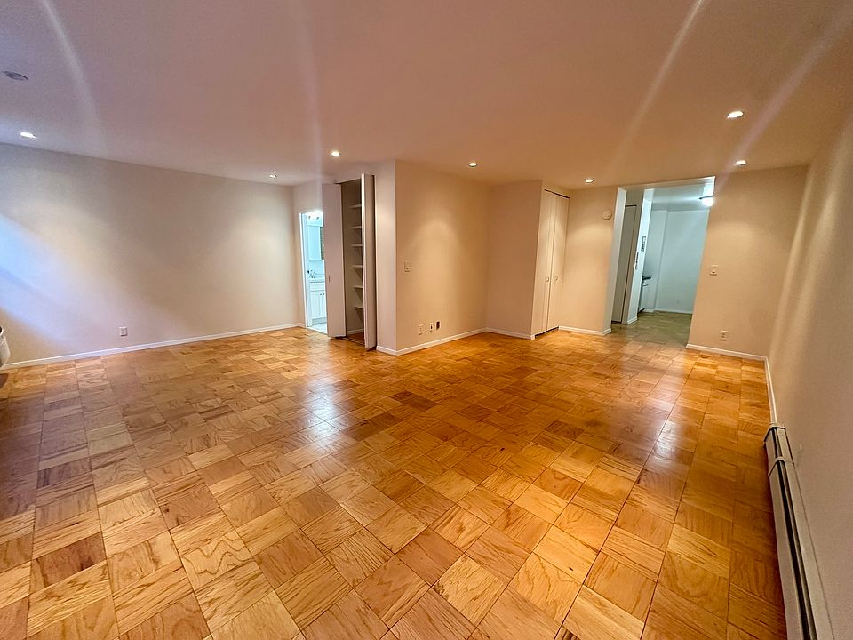 1st image of 555 E 78th St APT 6F