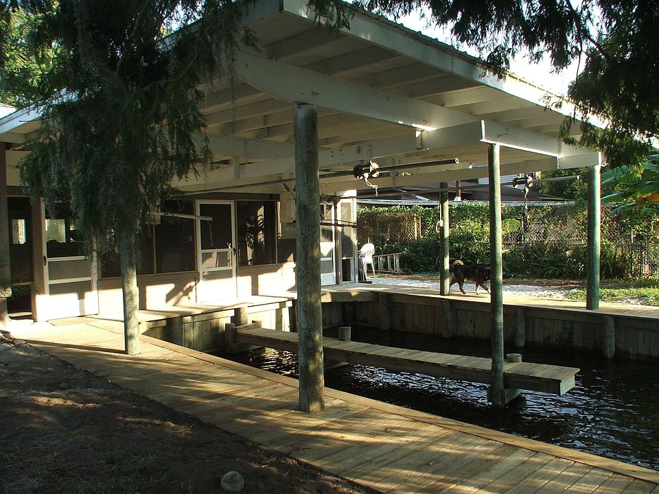2nd image of 2885 Bass Haven Ln
