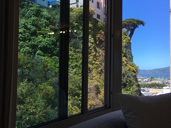 4th image of 240 Lombard St APT 732