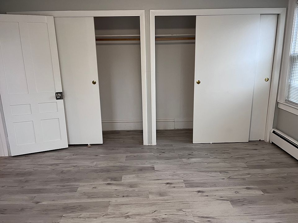 11 Singletary Ave Sutton MA Zillow