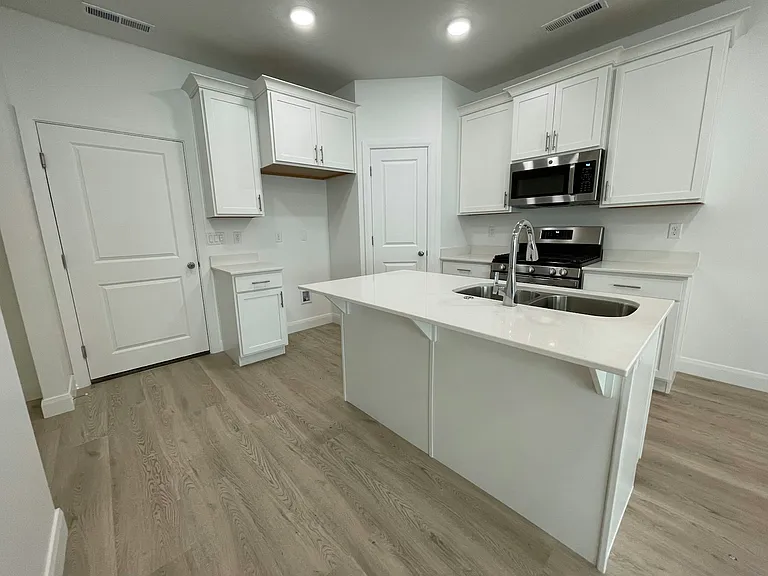 5764 S Russet Sun Dr — Photo 6