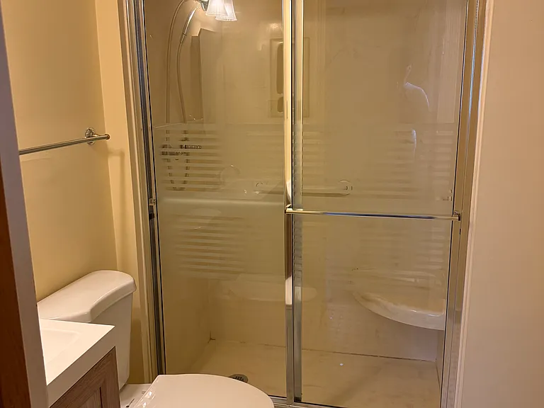 6515 Tearose Dr — Photo 10
