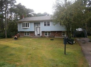 48 Chickadee Ln, West Yarmouth, MA 02673