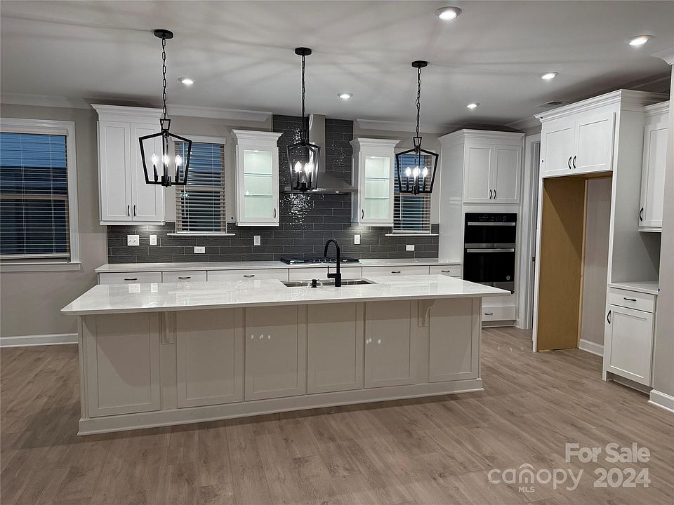 1st image of 9641 Liberty Hill Dr