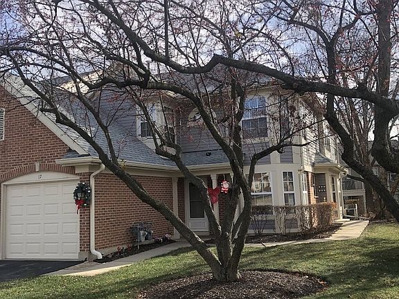 2nd image of 21 Delaware Ct #21