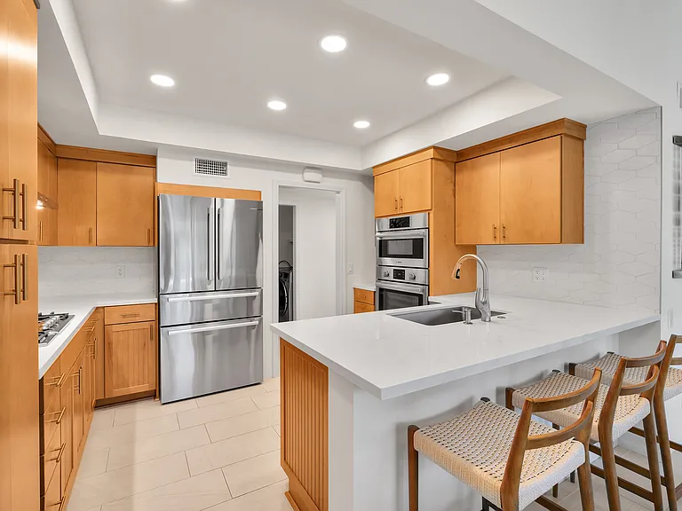 1833 S Araby Dr #9 — Photo 7