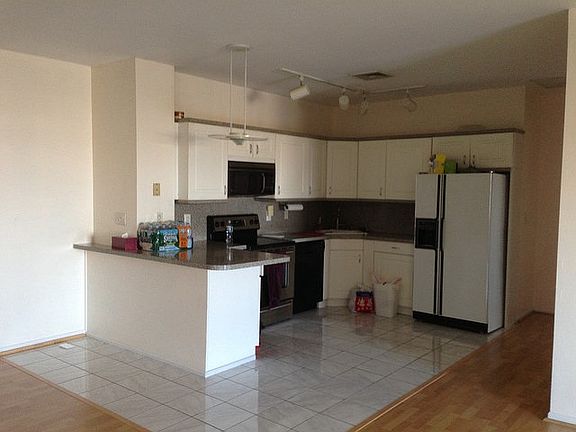 2nd image of 75 Liberty Ave #516