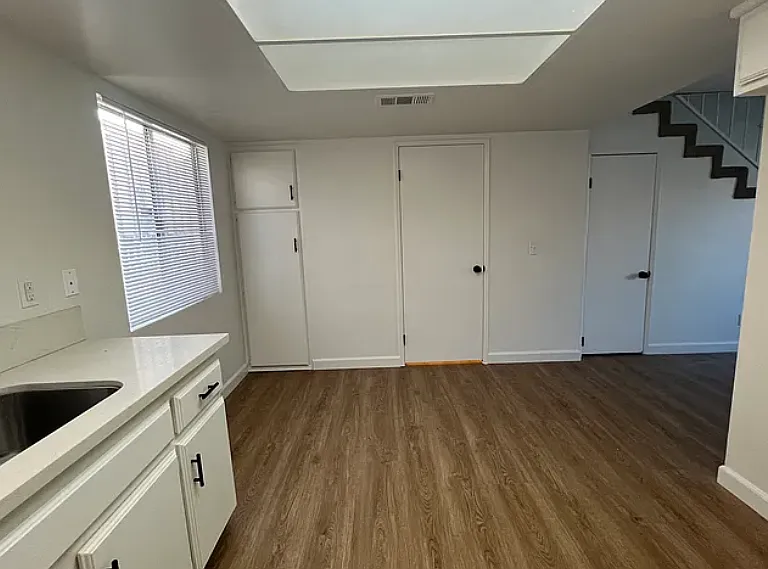 7601 Newlin Ave #B — Photo 7