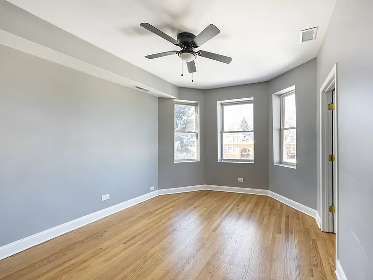 2611 Highland Ave #2 — Photo 5