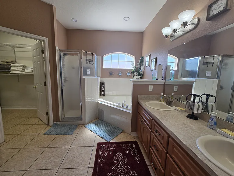 219 Cloverdale Rd — Photo 25