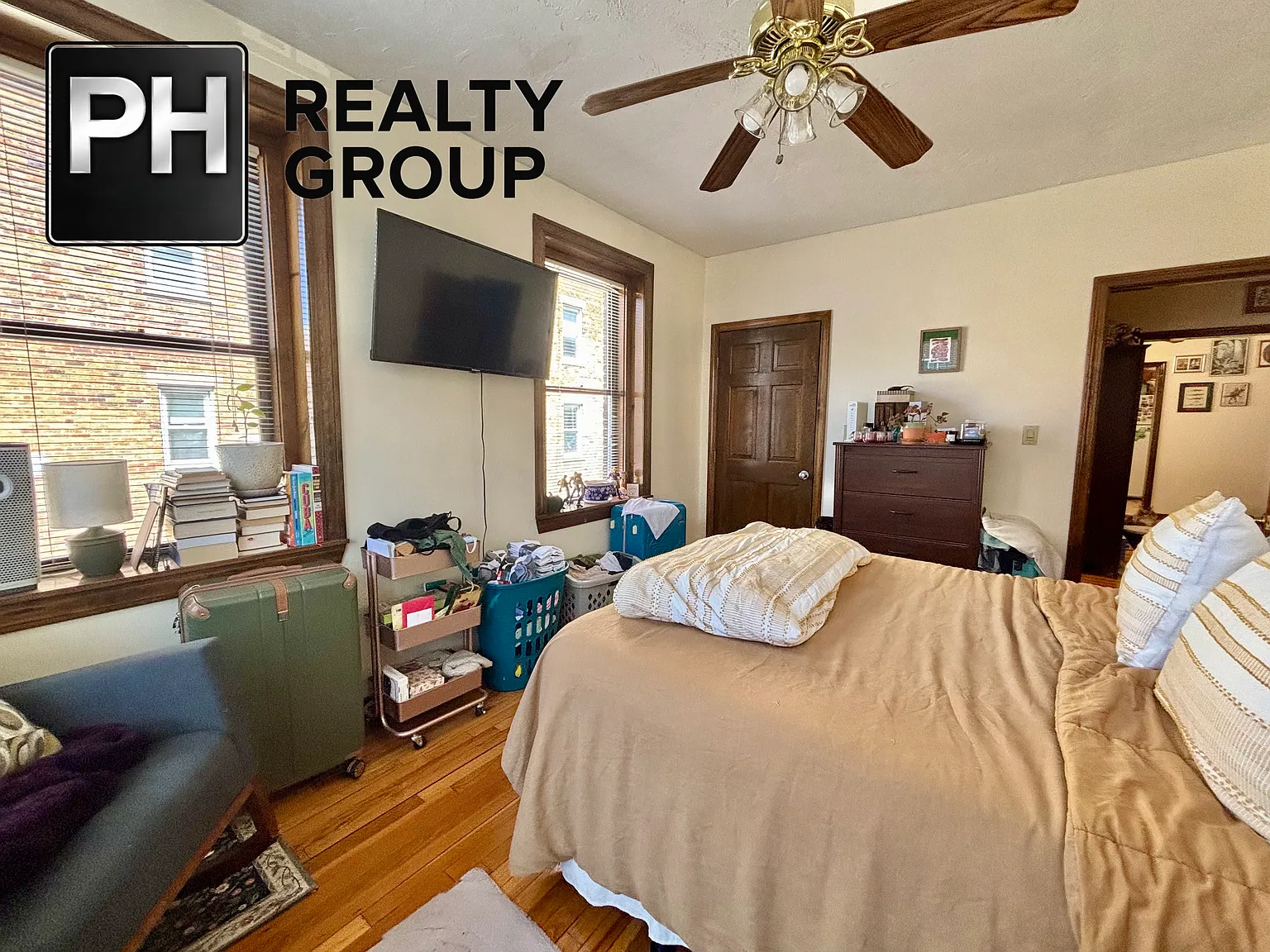 2 bed, 800 sqft, $2,595 — Photo 4