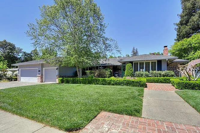 531 Grovesnor Ct photo 1