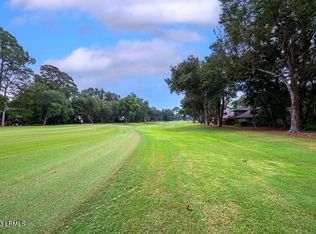 653 S Reeve Rd, Saint Helena Island, SC 29920