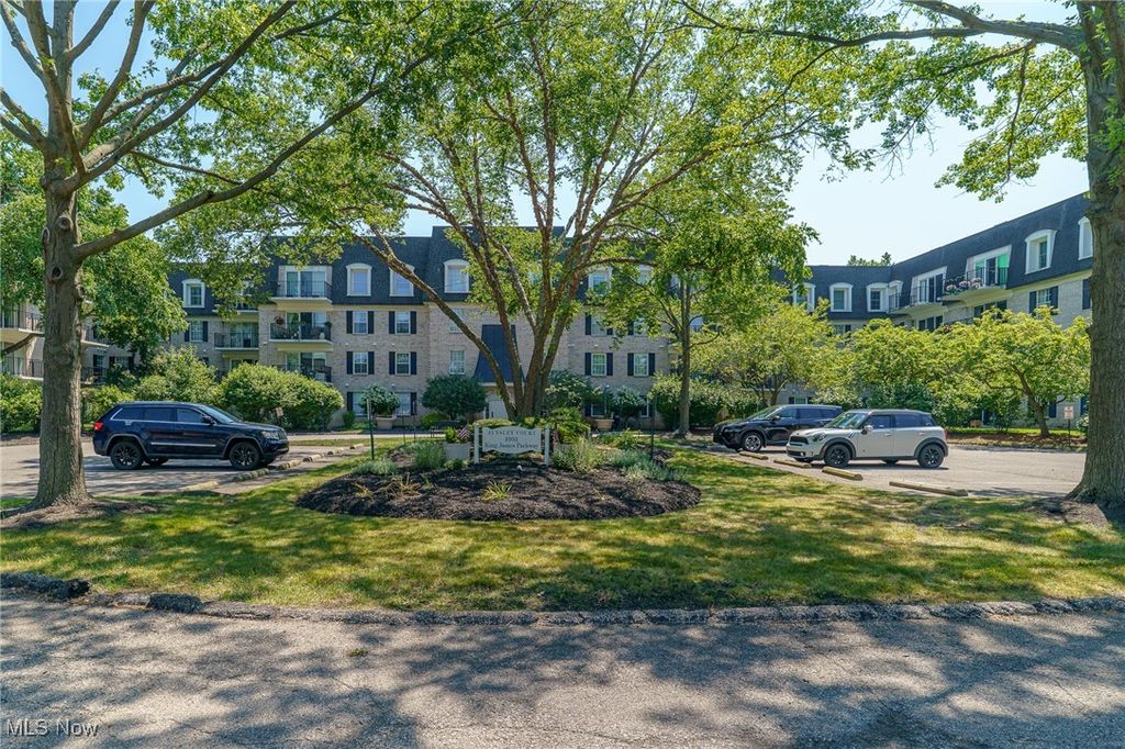 Real estate listing image