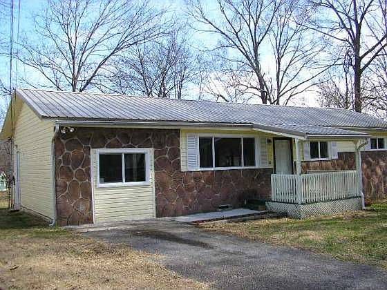 1st image of 1414 Stone Dr