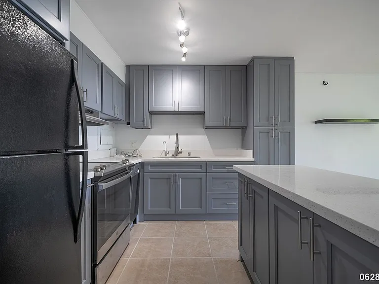 1830 Wilikina Dr #511 — Photo 13