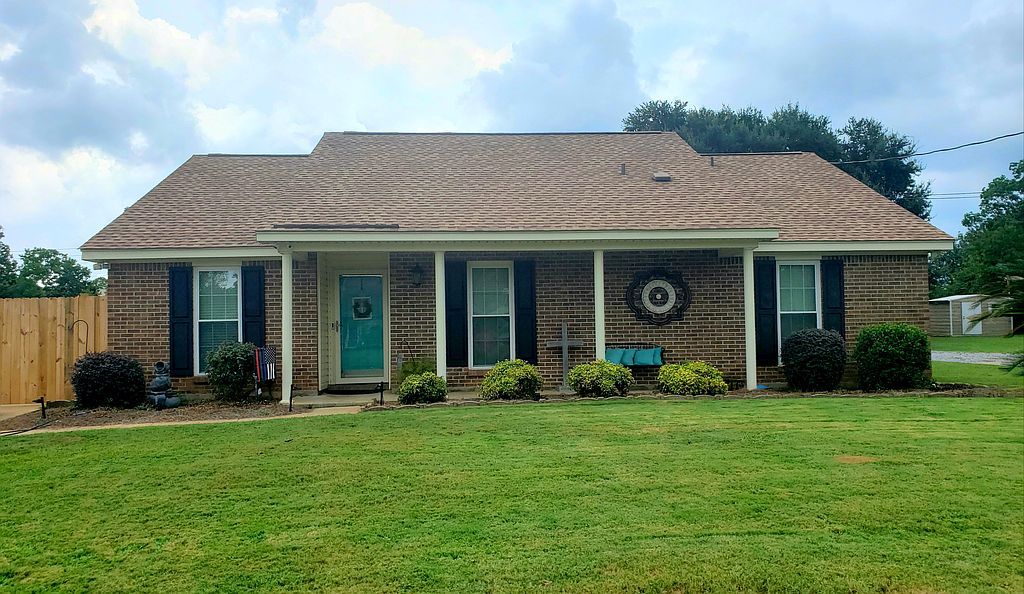 3933 Beardsley Dr - Property Image