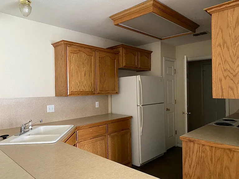 2451 Patriot Commons Rd — Photo 5