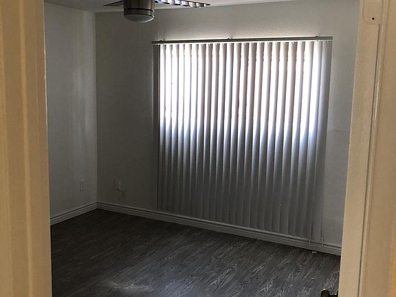 4th image of 637 W 79th St APT 2