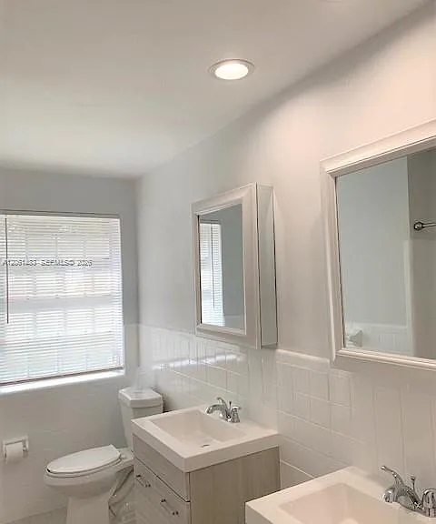 3912 Ponce De Leon Blvd #1 — Photo 14