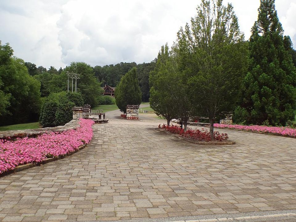 1st image of NULLC Cottage View Dr