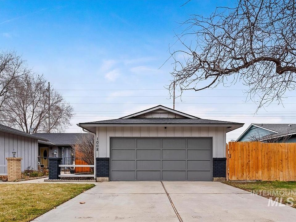 1st image of 1008 W Crest Wood Dr