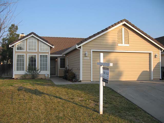 2nd image of 8009 Spengler Dr