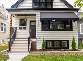 5942 W Eastwood Ave #1, Chicago, IL 60630