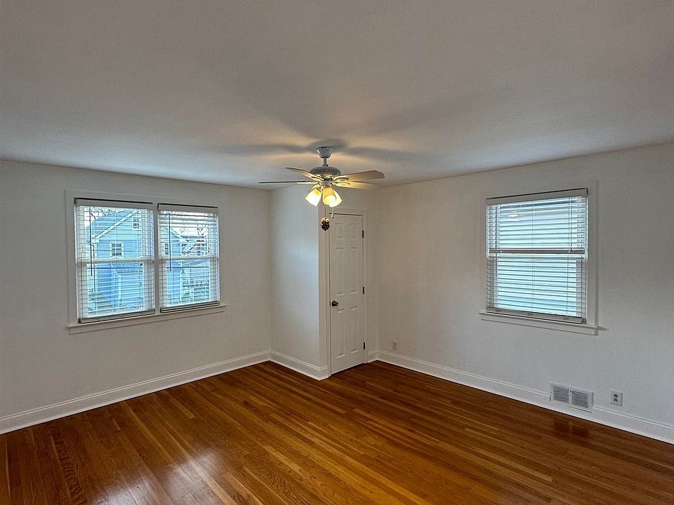 1st image of 138 Hendel Ave #2