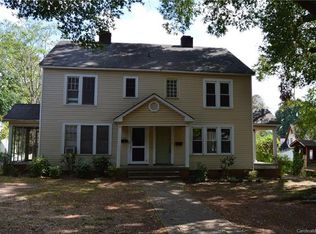 512 Queens Ct APT A, Statesville, NC 28677