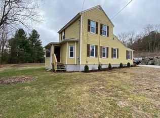 5 Day Rd, Dudley, MA 01571