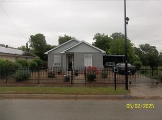 2917 Dillard St, Fort Worth, TX 76105